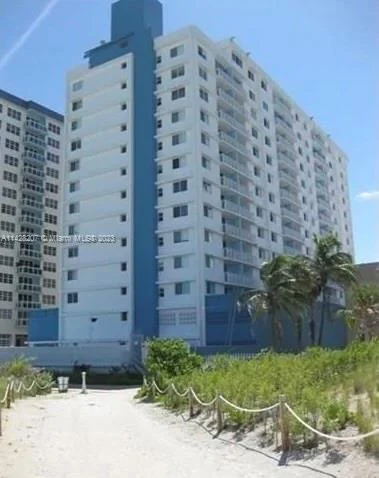 6969 Collins Ave # 406, Miami Beach FL 33141
