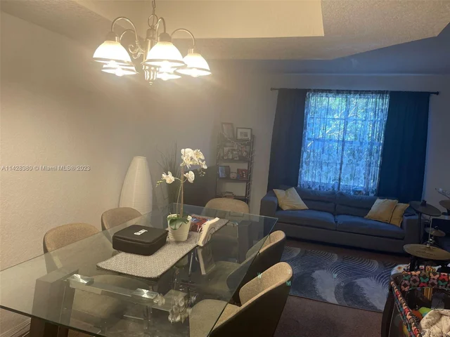 781 SW 148th Ave # 1512, Sunrise FL 33325