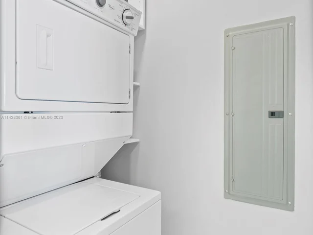 15811 Collins Ave # 503, Sunny Isles Beach FL 33160