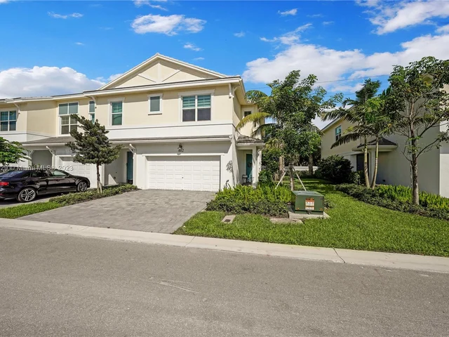 602 Parsons Way # 602, Deerfield Beach FL 33442