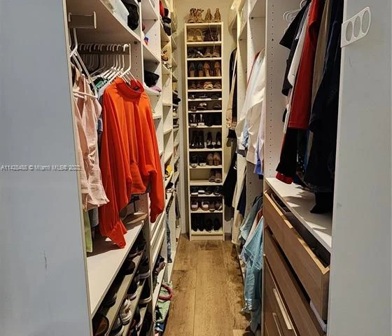 3551 E Glencoe St, Miami FL 33133