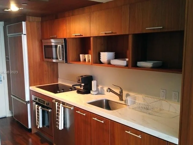 50 Biscayne Blvd # 508, Miami FL 33132