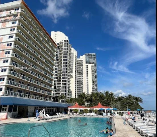 19201 Collins Ave # 728, Sunny Isles Beach FL 33160