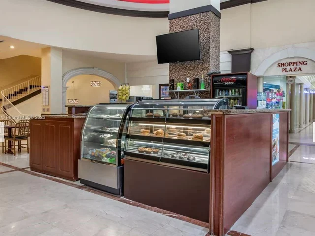 19201 Collins Ave # 728, Sunny Isles Beach FL 33160