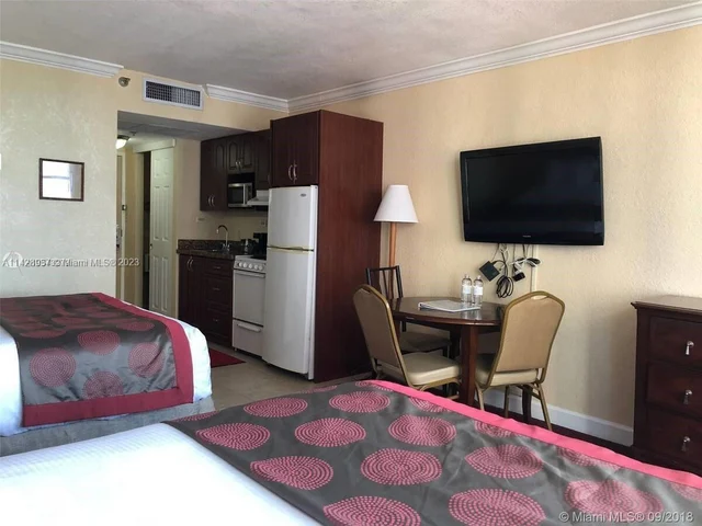 19201 Collins Ave # 728, Sunny Isles Beach FL 33160