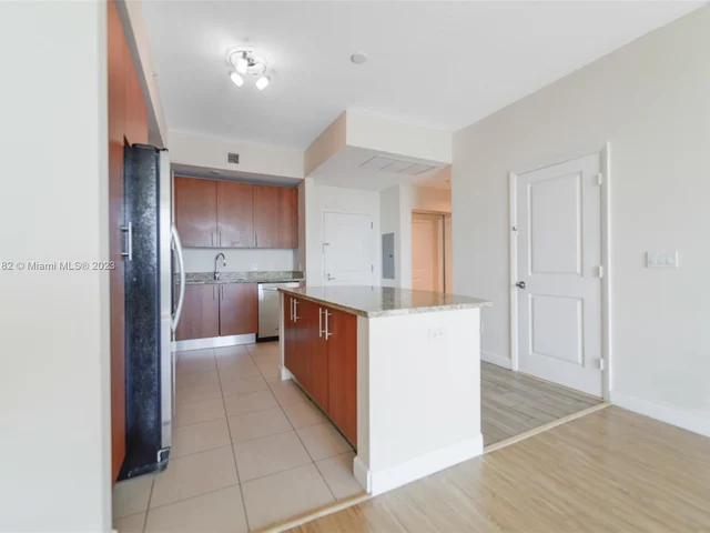 1945 S Ocean Dr # 1903, Hallandale Beach FL 33009