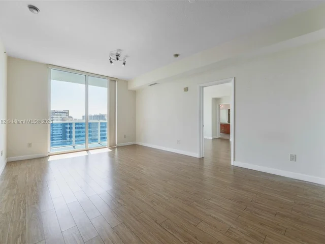 1945 S Ocean Dr # 1903, Hallandale Beach FL 33009