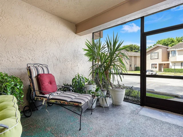 9931 W Atlantic Blvd, Coral Springs FL 33071