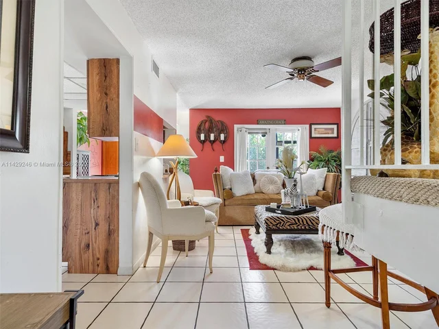 9931 W Atlantic Blvd, Coral Springs FL 33071