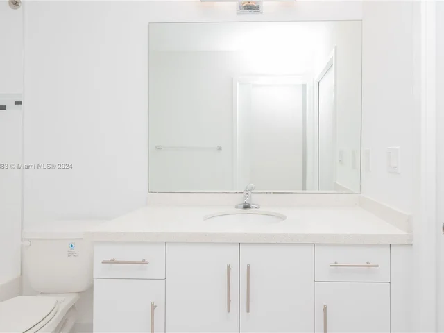 2651 NE 212th ter # 403, Aventura FL 33180