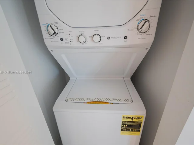 2651 NE 212th ter # 403, Aventura FL 33180