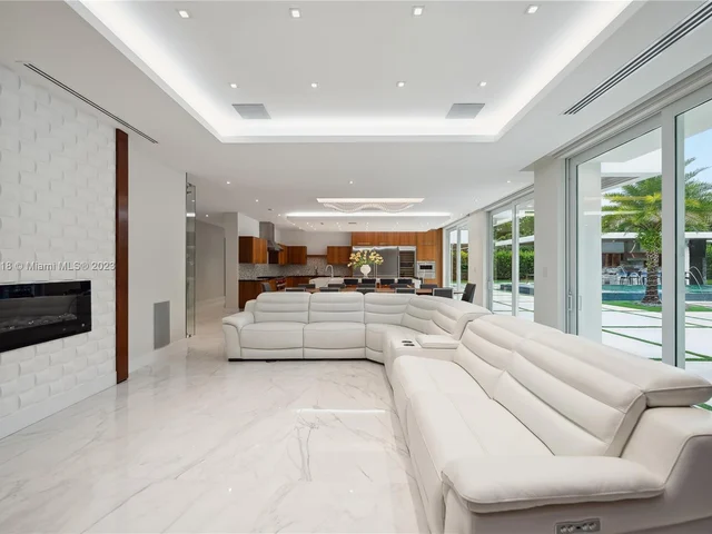 6300 Moss Ranch Rd, Pinecrest FL 33156