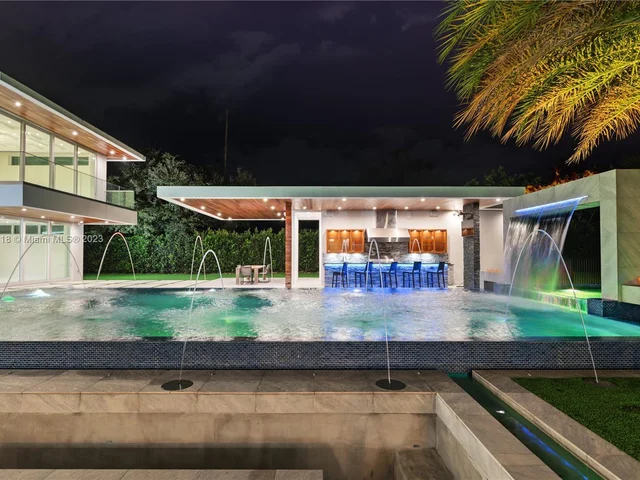 6300 Moss Ranch Rd, Pinecrest FL 33156