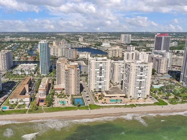1912 S Ocean Dr # 19C, Hallandale Beach FL 33009