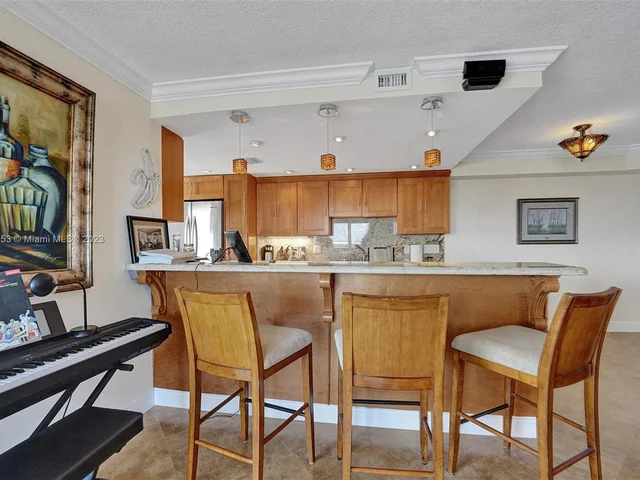 1160 Hillsboro Mile # 901, Hillsboro Beach FL 33062