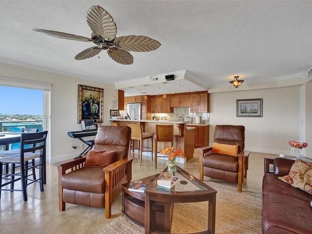 1160 Hillsboro Mile # 901, Hillsboro Beach FL 33062