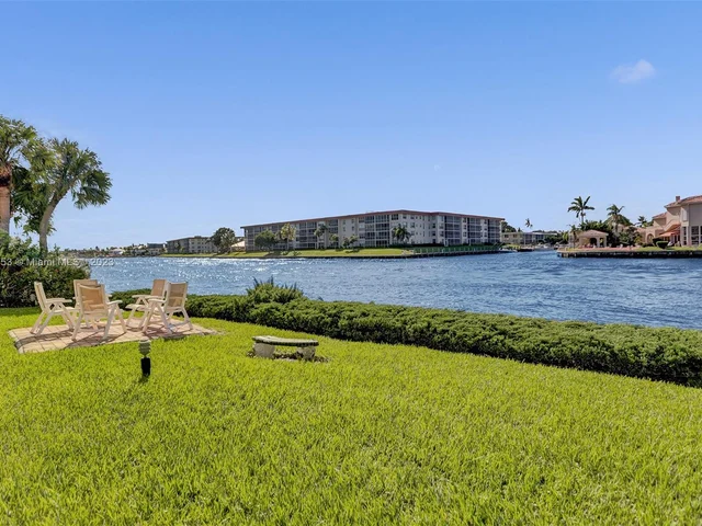 1160 Hillsboro Mile # 901, Hillsboro Beach FL 33062