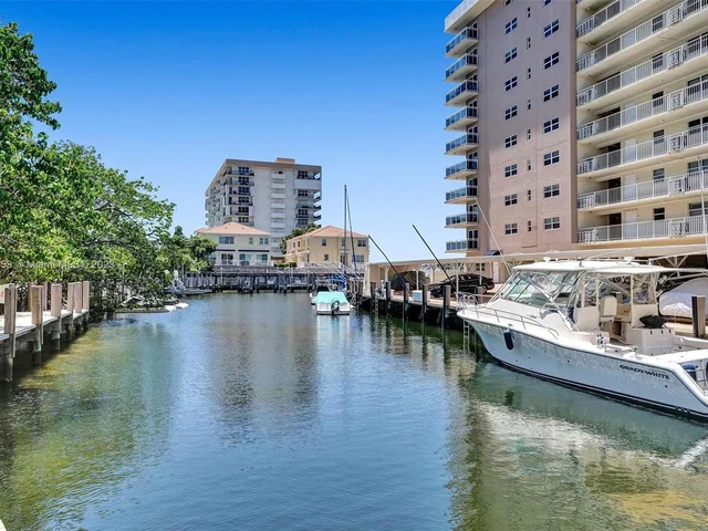 1160 Hillsboro Mile # 901, Hillsboro Beach FL 33062