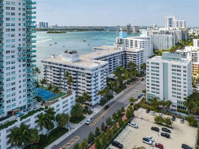 800 West Ave, Miami Beach FL 33139