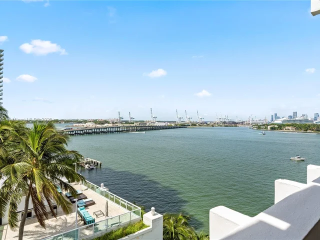 800 West Ave, Miami Beach FL 33139