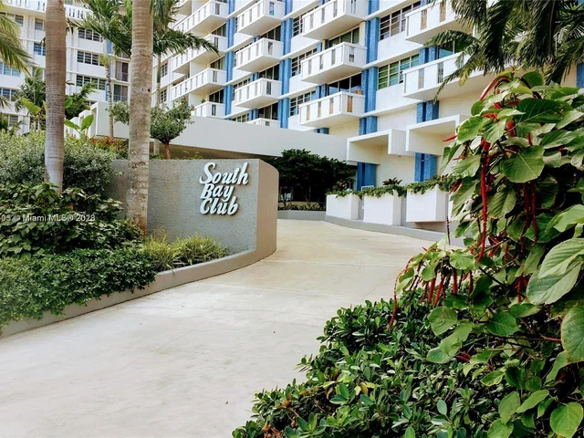 800 West Ave, Miami Beach FL 33139