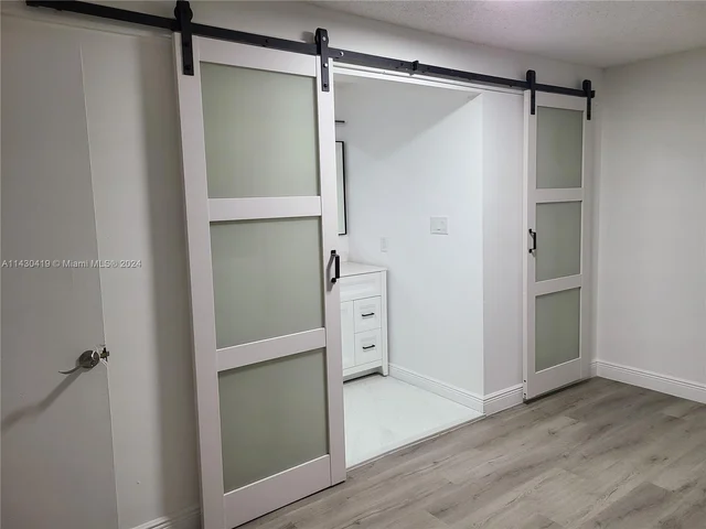 4711 NW 17th St, Lauderhill FL 33313