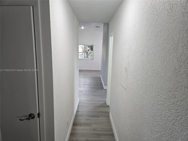 4711 NW 17th St, Lauderhill FL 33313