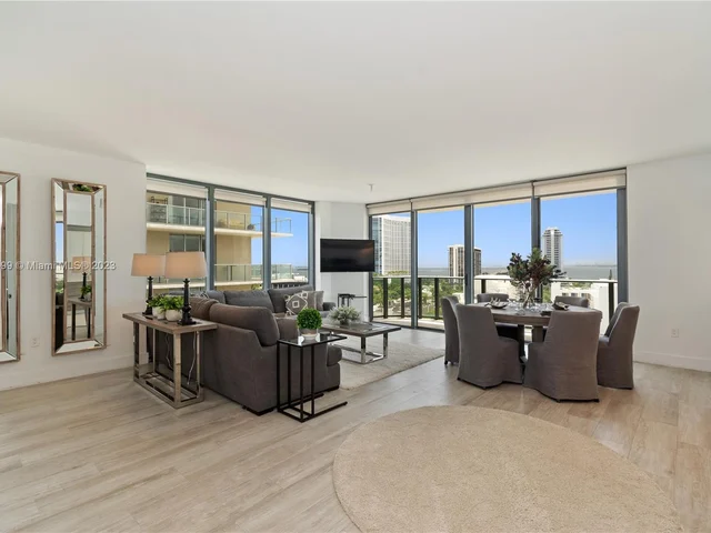 121 NE 34th St # 1008, Miami FL 33137