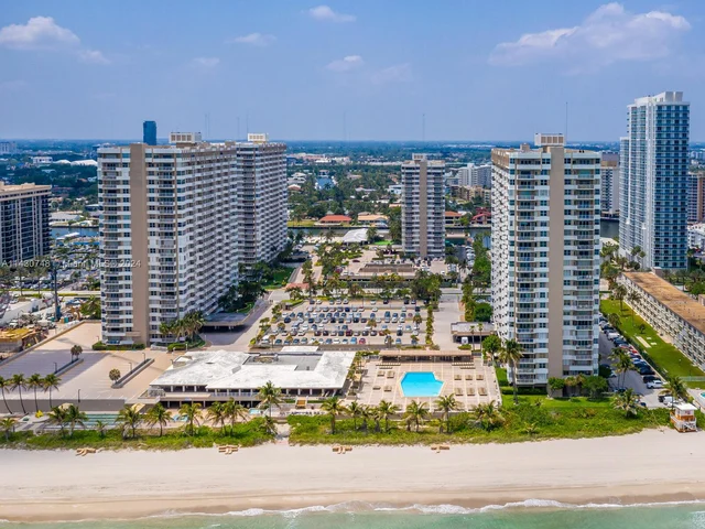 1985 S Ocean Dr # 2L, Hallandale Beach FL 33009