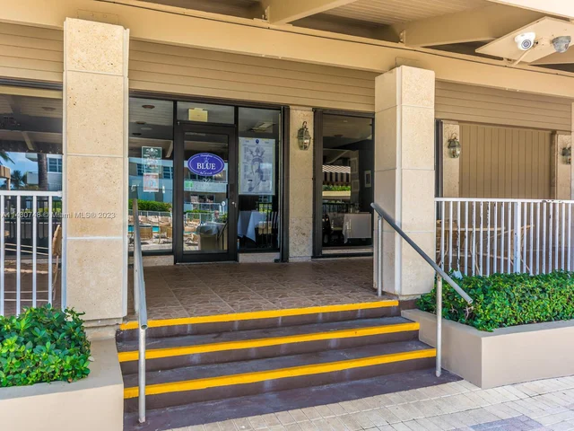 1985 S Ocean Dr # 2L, Hallandale Beach FL 33009