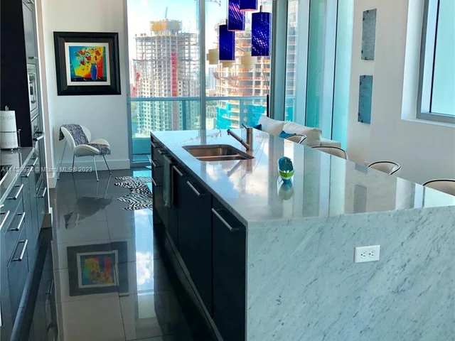 900 Biscayne Blvd # 3012, Miami FL 33132