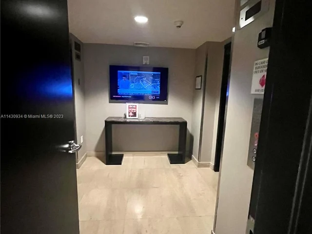 900 Biscayne Blvd # 3012, Miami FL 33132