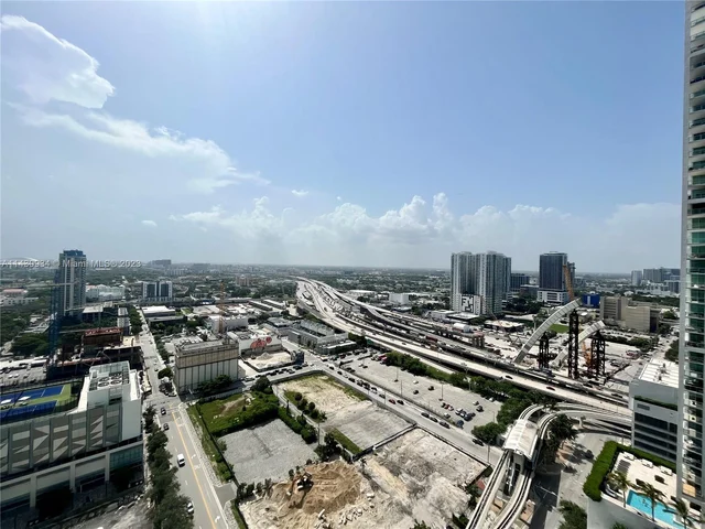 900 Biscayne Blvd # 3012, Miami FL 33132