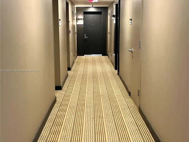 900 Biscayne Blvd # 3012, Miami FL 33132