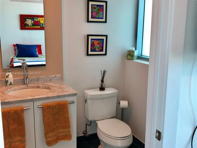 900 Biscayne Blvd # 3012, Miami FL 33132