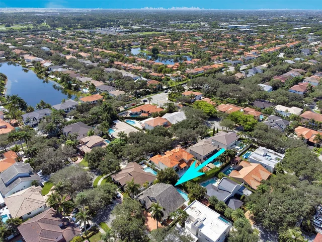 8240 NW 163rd St, Miami Lakes FL 33016