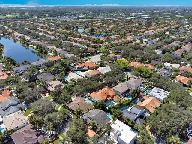 8240 NW 163rd St, Miami Lakes FL 33016