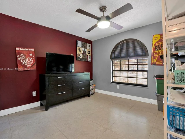 8240 NW 163rd St, Miami Lakes FL 33016