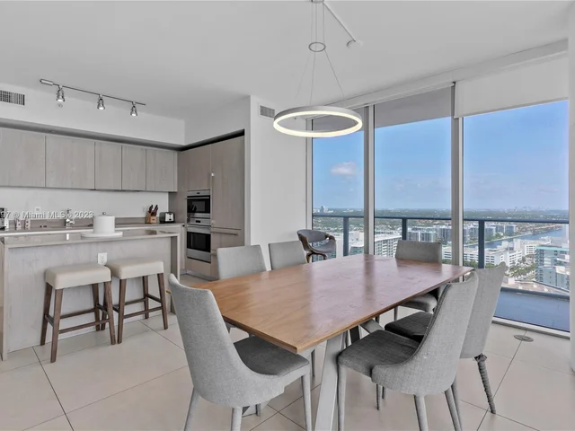 4111 S Ocean Dr # 2302, Hollywood FL 33019