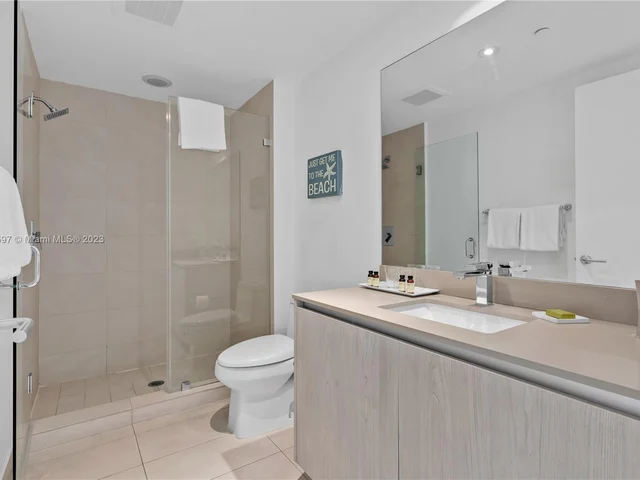 4111 S Ocean Dr # 2302, Hollywood FL 33019