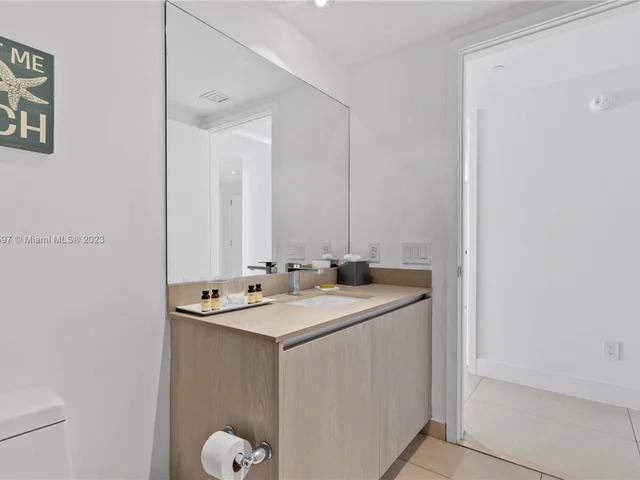 4111 S Ocean Dr # 2302, Hollywood FL 33019