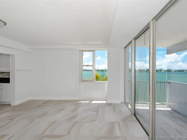 7545 E Treasure Dr # 3H, North Bay Village FL 33141