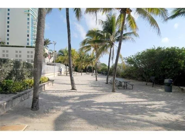 5005 COLLINS AVE # 1022, Miami Beach FL 33140