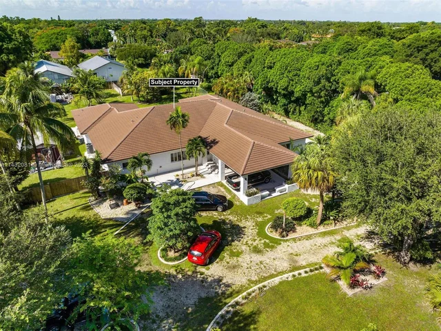 11340 SW 93rd St, Miami FL 33176