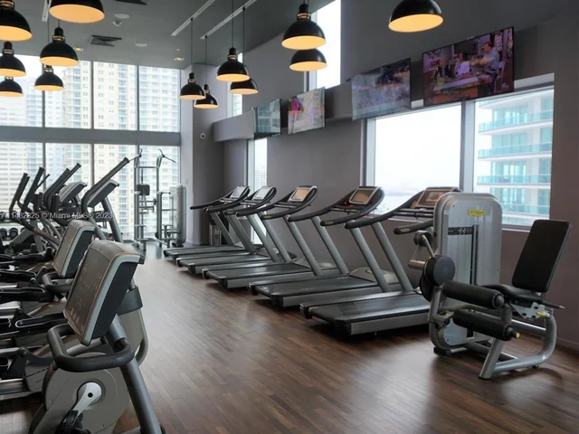 1300 Brickell Bay Dr # 1802, Miami FL 33131