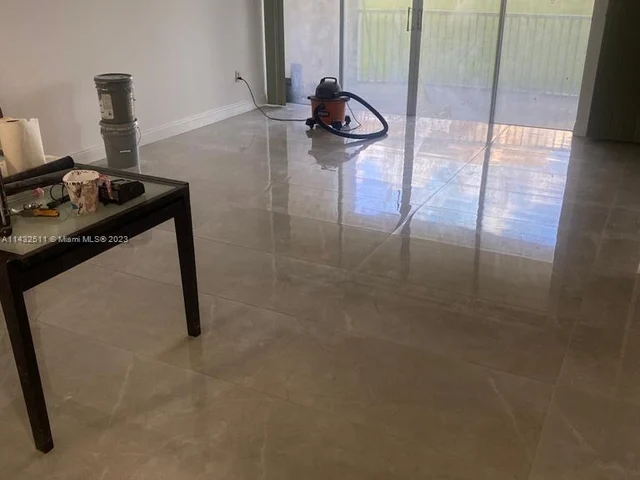 1750 NE 191st St # 2, Miami FL 33179