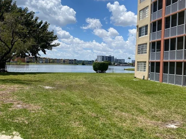 1750 NE 191st St # 2, Miami FL 33179