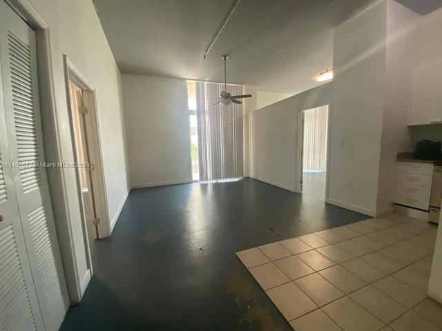 2100 Van Buren St # 216, Hollywood FL 33020