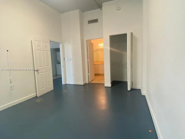 2100 Van Buren St # 216, Hollywood FL 33020