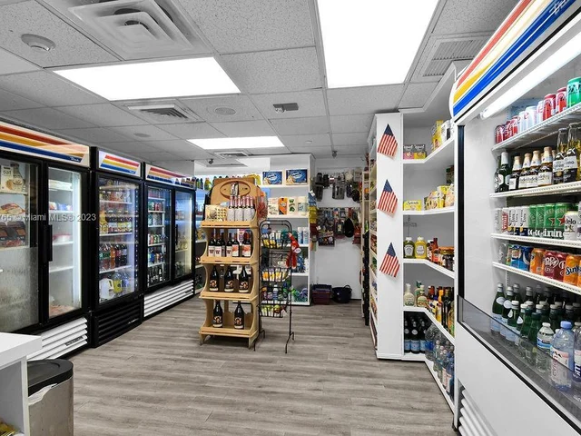 650 West Ave # 2710, Miami Beach FL 33139